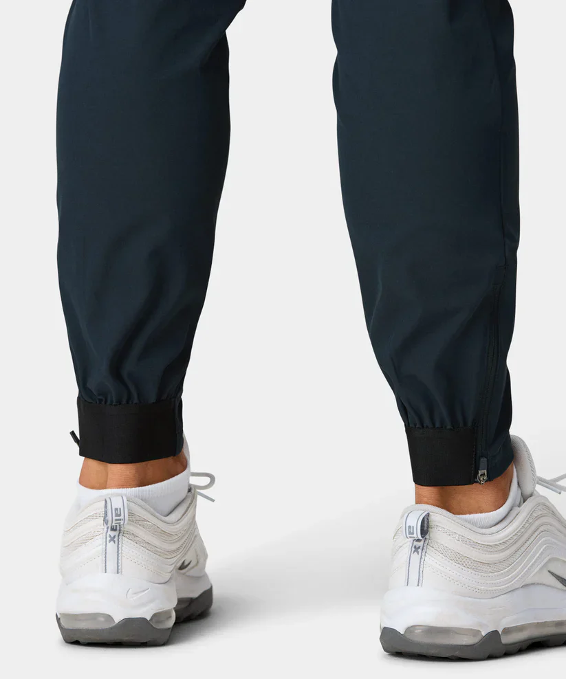 MACADE Men’s Four-Way Stretch Golf Joggers – Tapered Performance Fit – Navy - Image 4