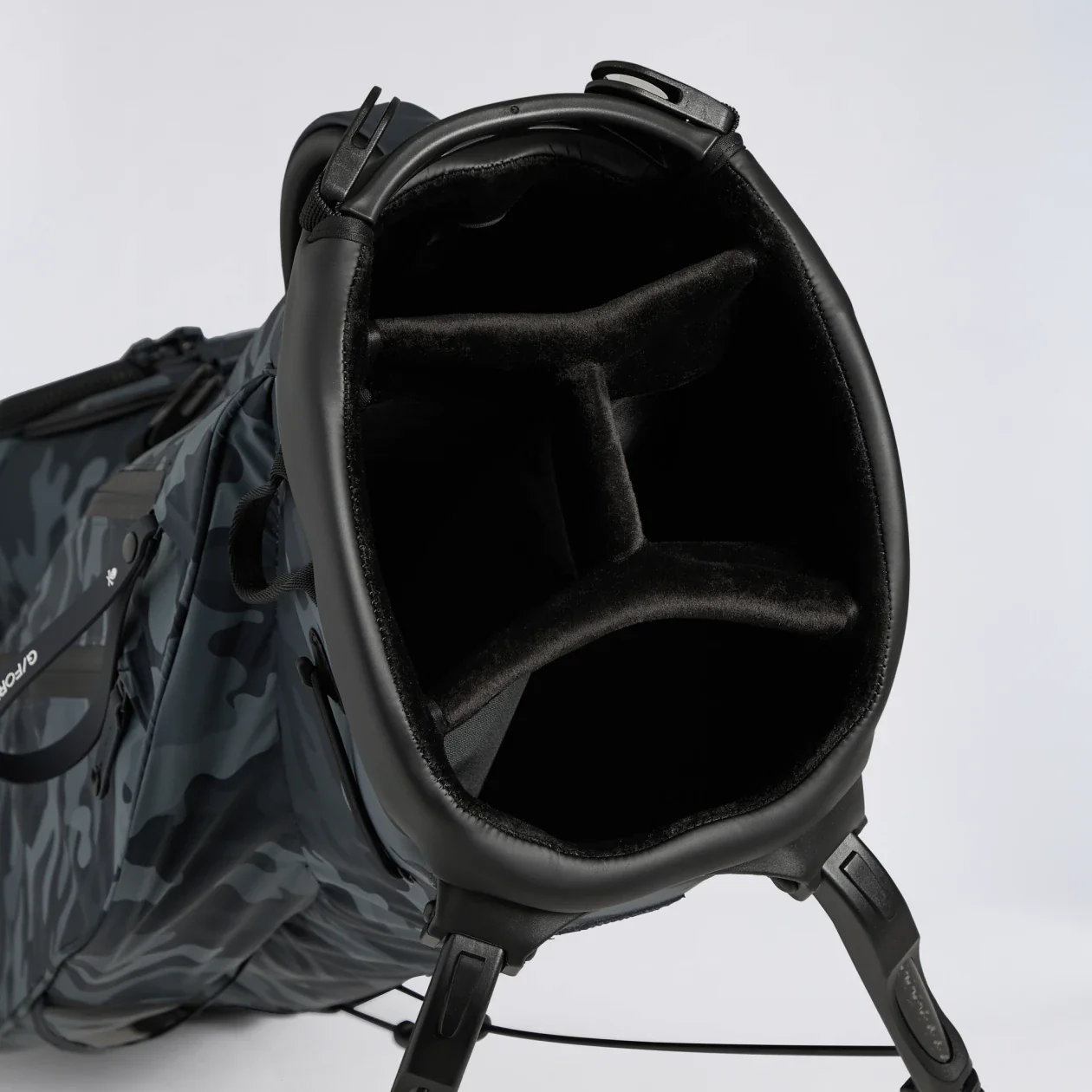 G/FORE Parachute Carry Golf Bag by Vessel – Twilight Camo - Image 2