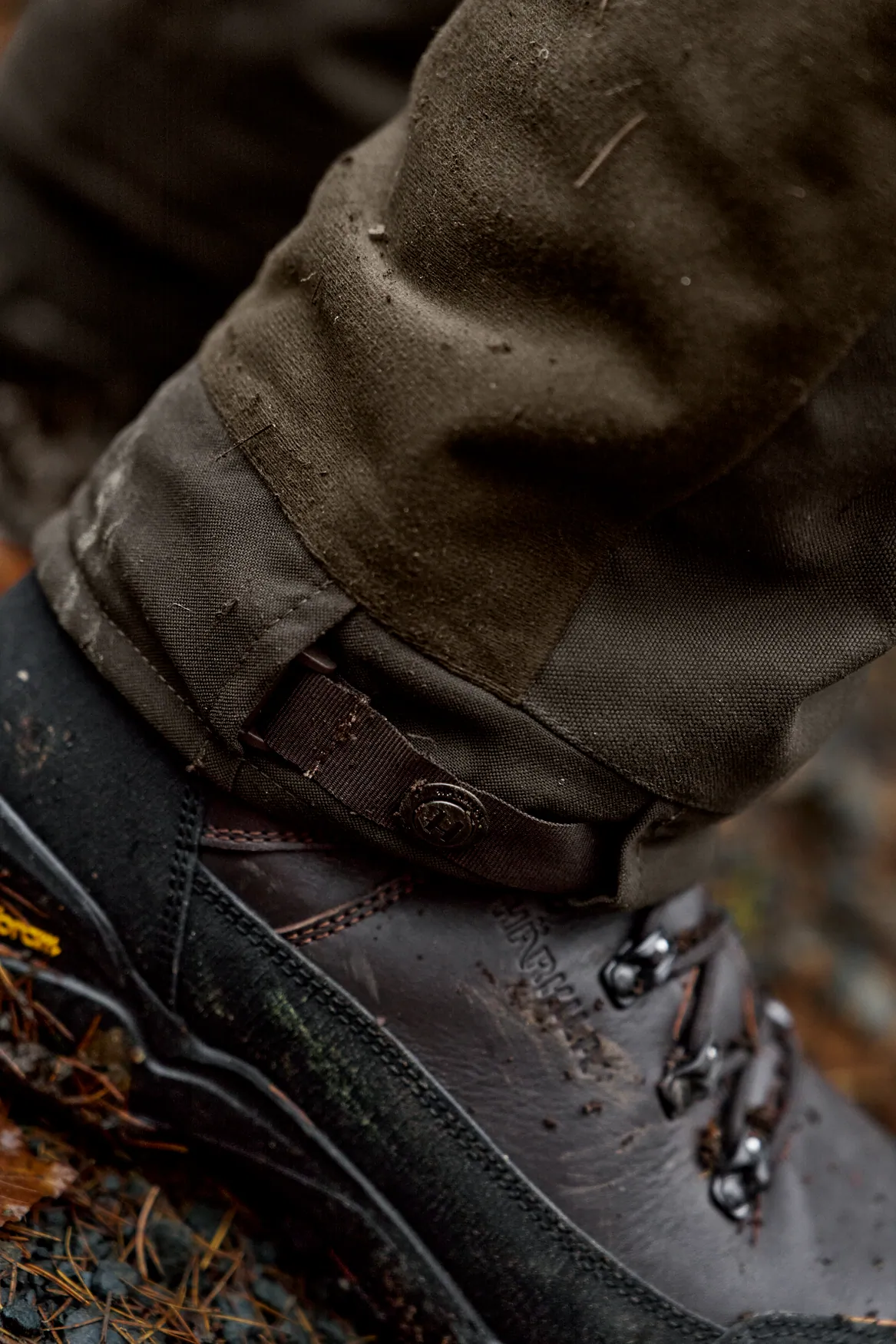 HARKILA Forest Hunter Pro GTX Trousers - Mens – Hunting Green / Shadow Brown - Image 3