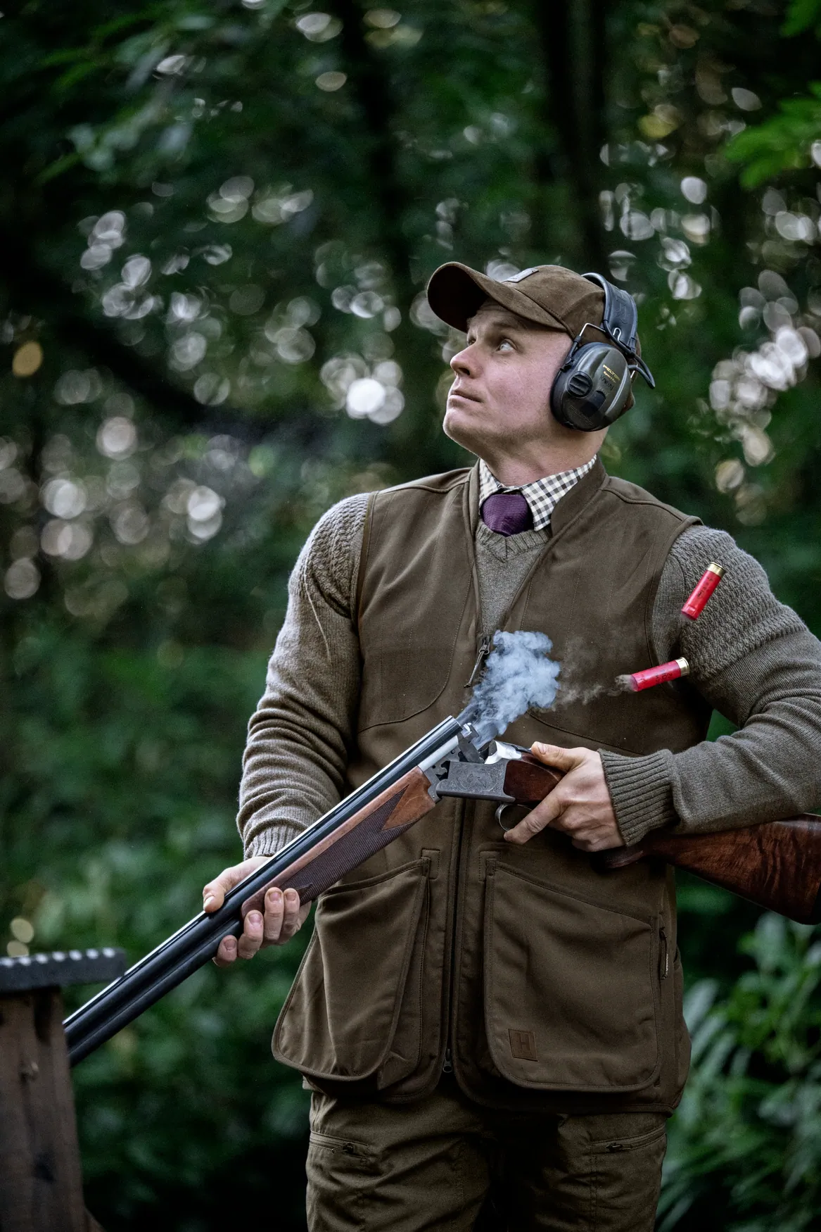 HARKILA Skye Shooting Waistcoat - Mens - Willow Green / Shadow Brown - Image 16