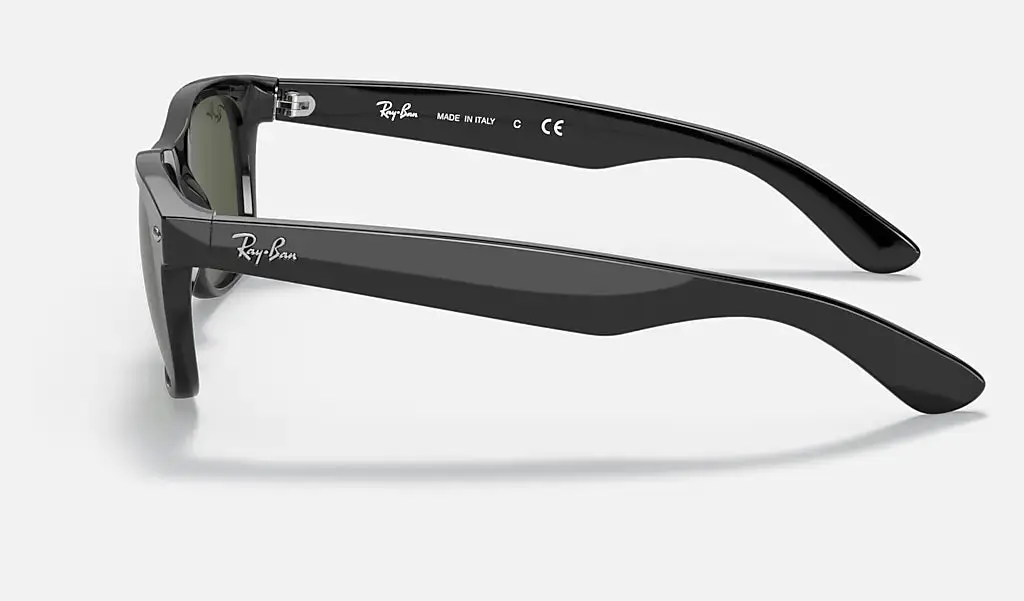 RAY-BAN New Wayfarer Classic Sunglasses - Matte Black - Crystal Green Lens - Image 2